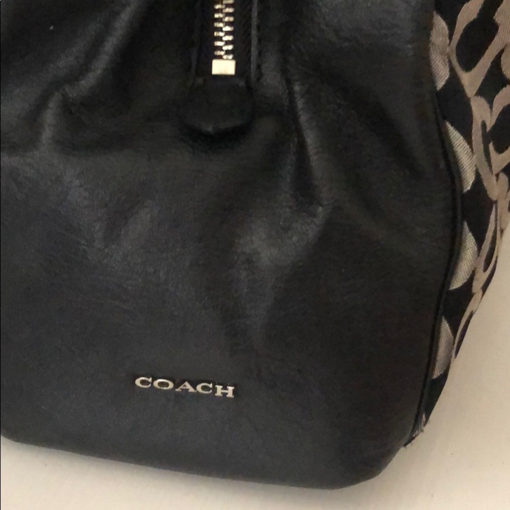 Authentic Coach bag - Picture 7 of 7